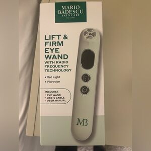 Lift & Firm Eye Wand with Radio Frequency Technology Mario badescu